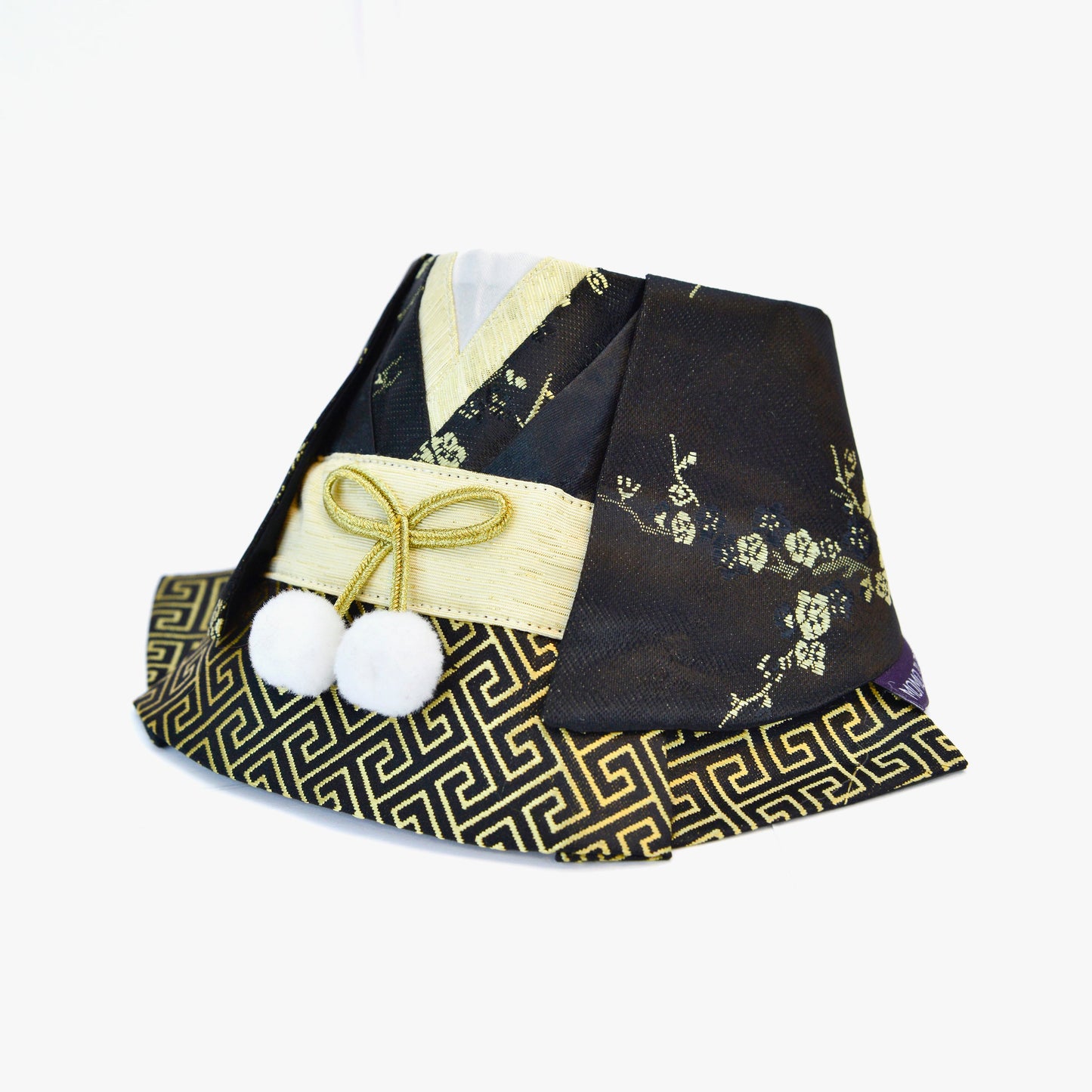 MOMOJI Meguro | Pet Bib