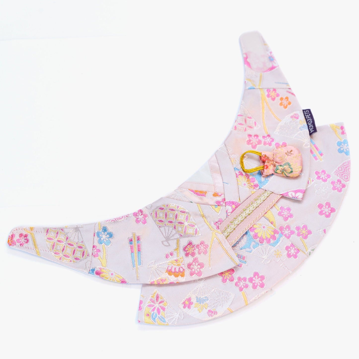MOMOJI Sakurakouji | Pet Bib