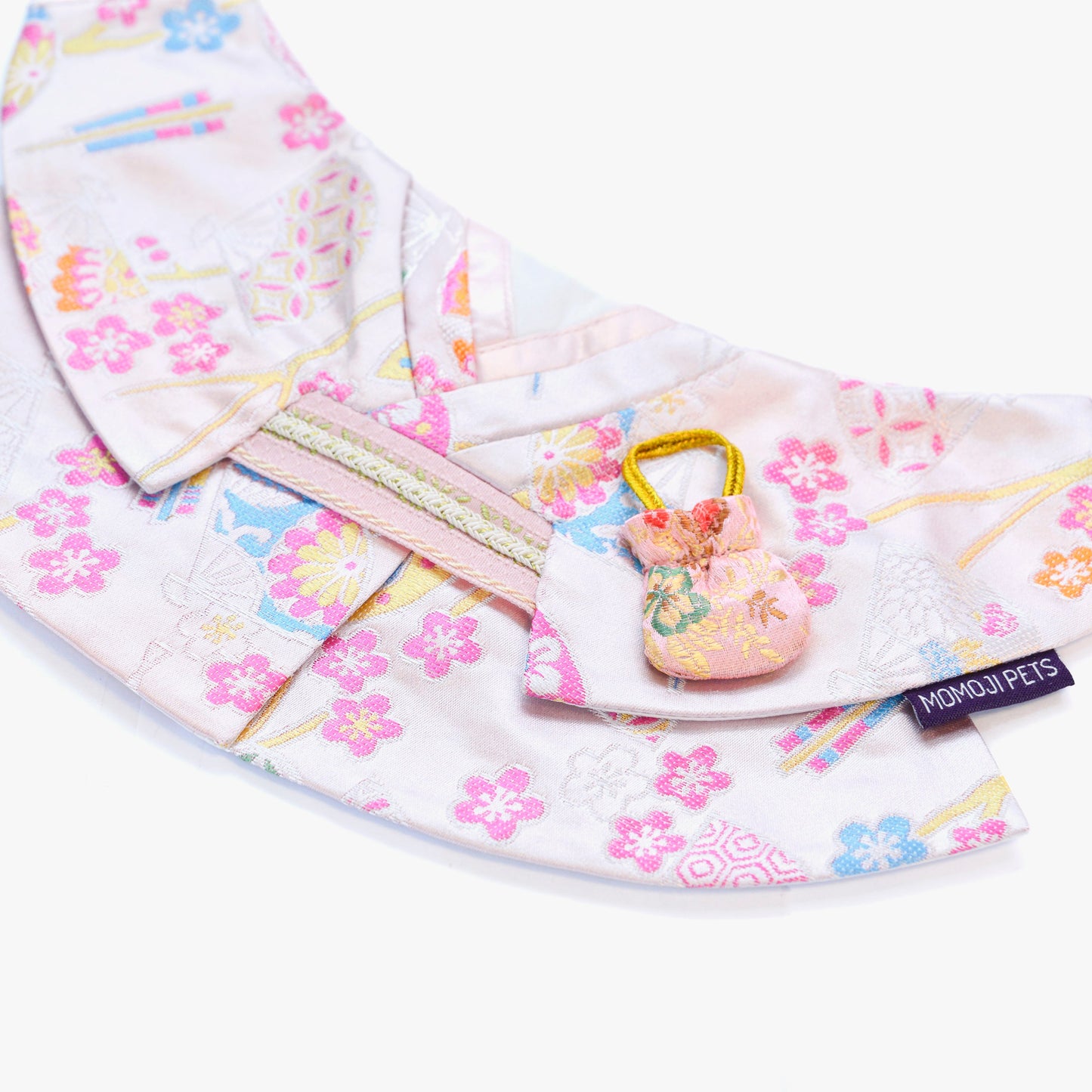 MOMOJI Sakurakouji | Pet Bib