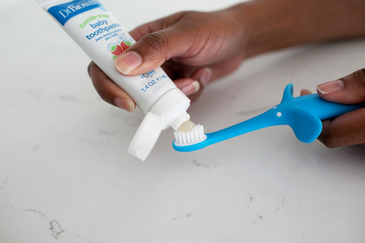 Dr. Brown's 幼兒牙膏 (啤梨蘋果) 及小象軟毛牙刷套裝