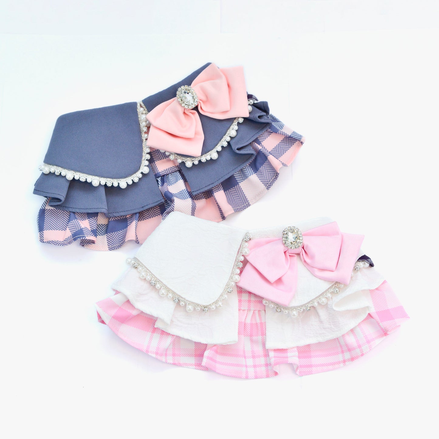 MOMOJI Madeleine | Pet Bib