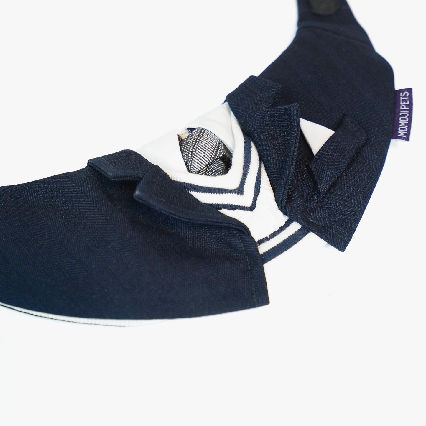 MOMOJI Joseph | Pet Bib