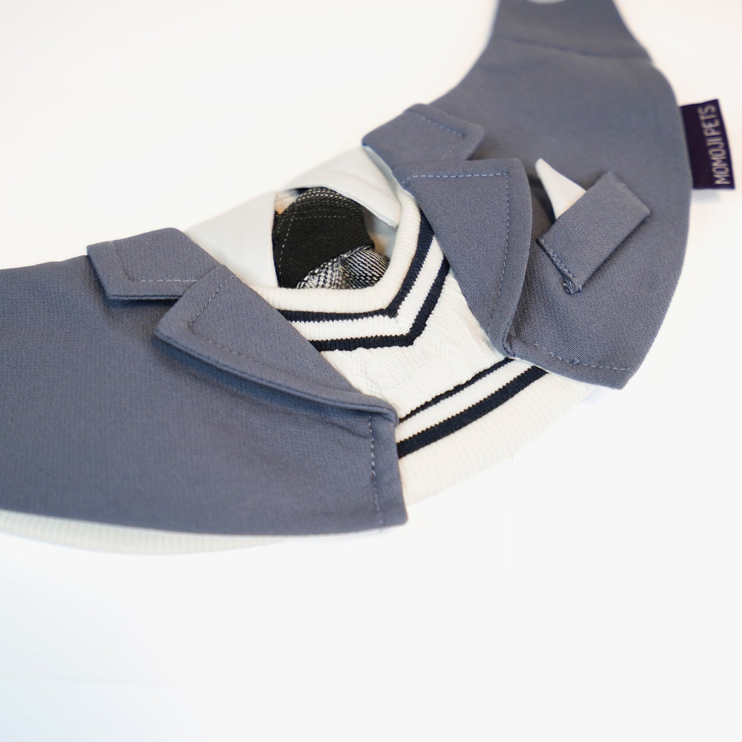 MOMOJI Joseph | Pet Bib
