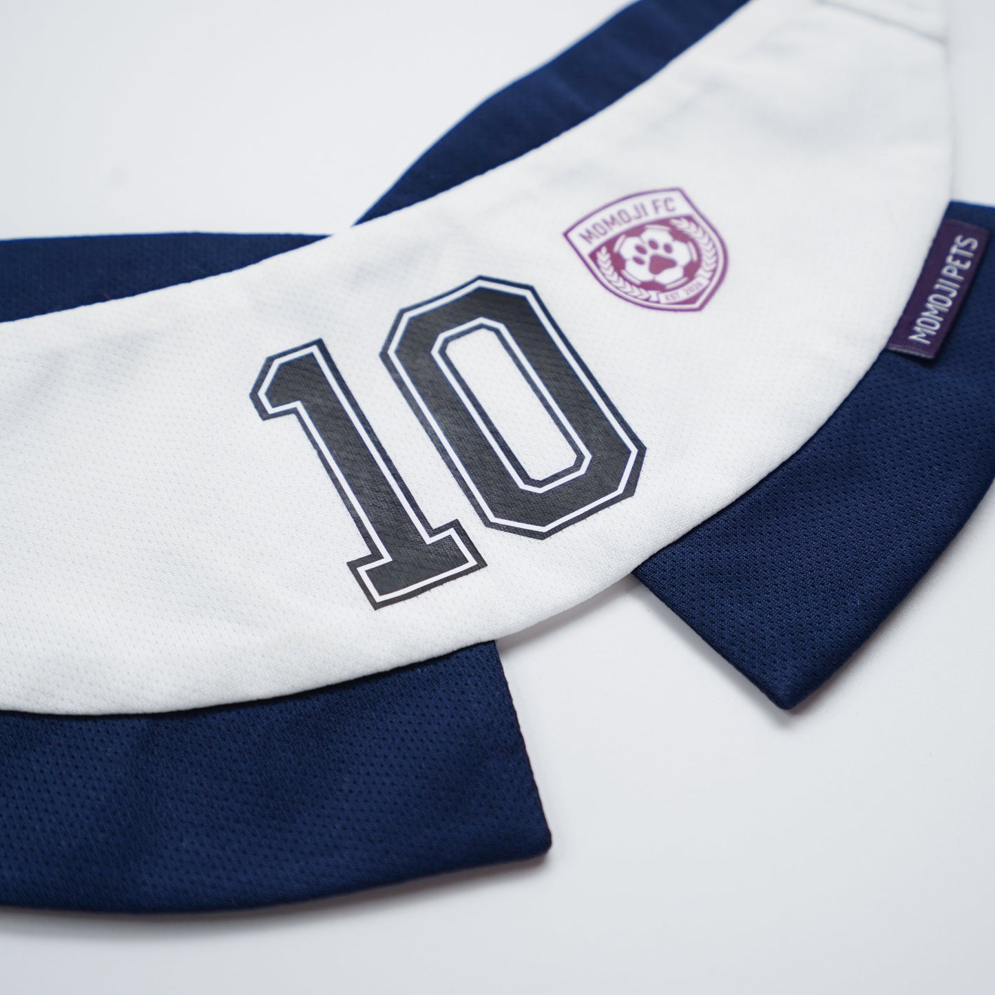 [Pre-order] Momoji FC (7-London White) | Pet Neckwear