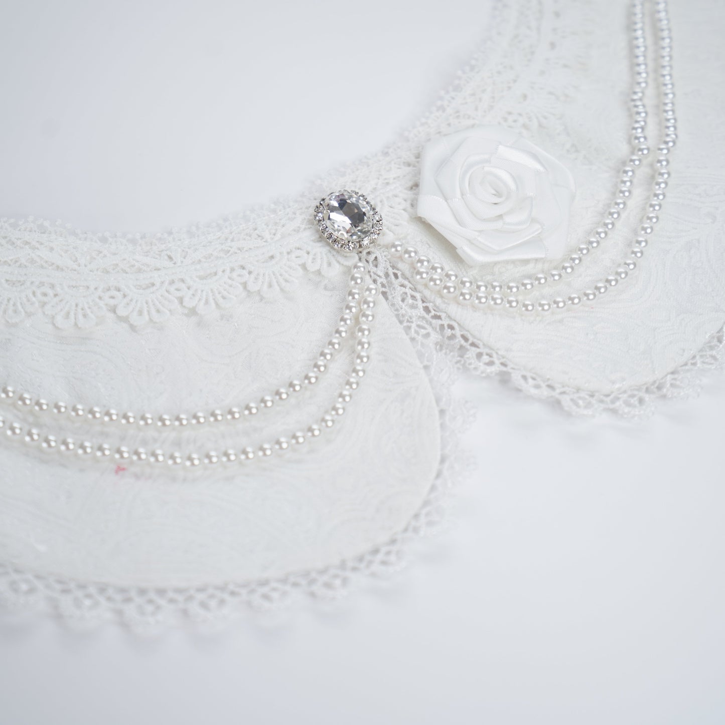 MOMOJI Debutante (1-Bridal Alabaster White) | Pet Neckwear