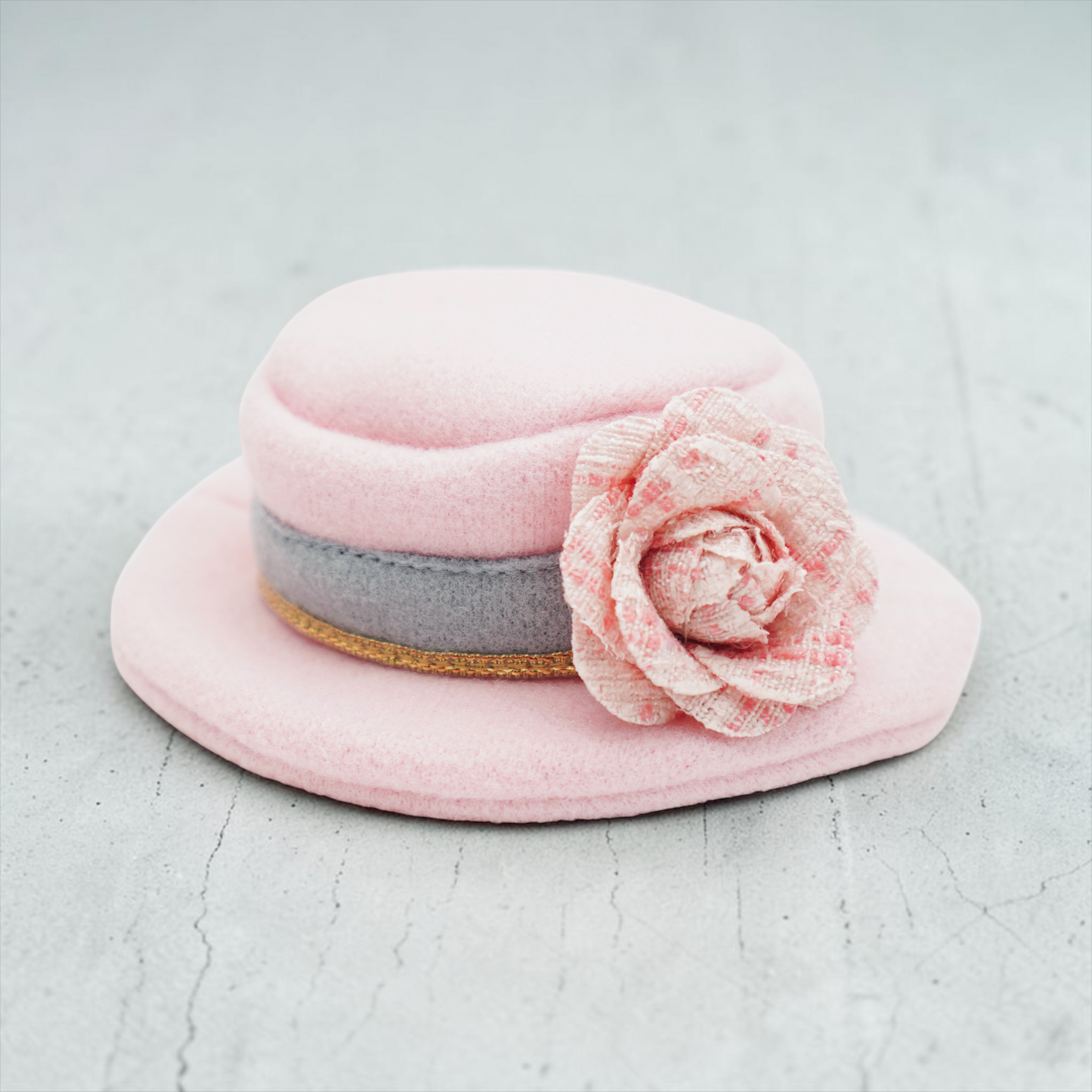 MOMOJI Mayfair (2-Blush Pink & Mist Gray) | Pet Hat