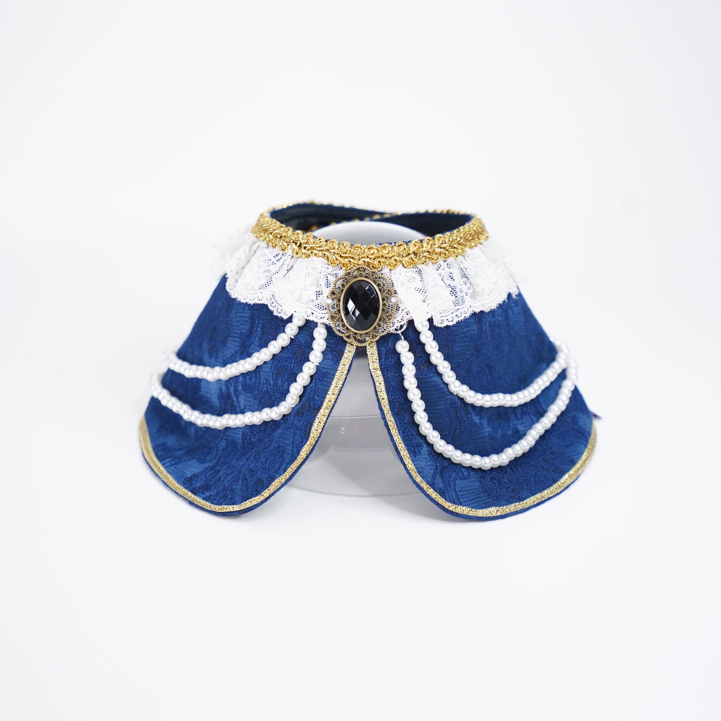 MOMOJI Henrietta (2-Imperial Sapphire Velvet) | Pet Neckwear
