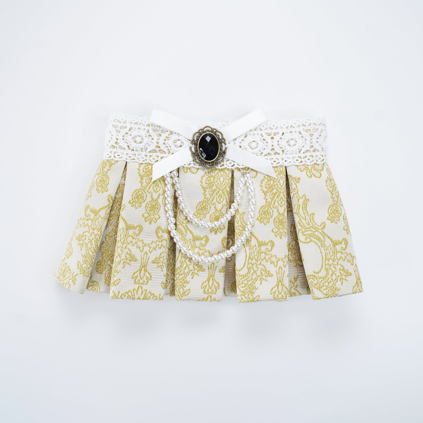 MOMOJI Gwendolen (1-Gilded Vanilla Brocade) | Pet Neckwear
