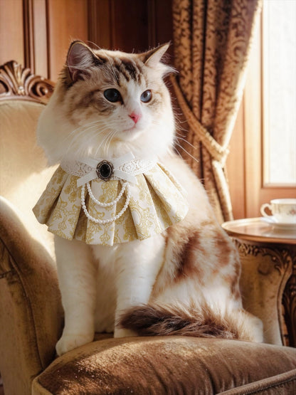 MOMOJI Gwendolen (1-Gilded Vanilla Brocade) | Pet Neckwear