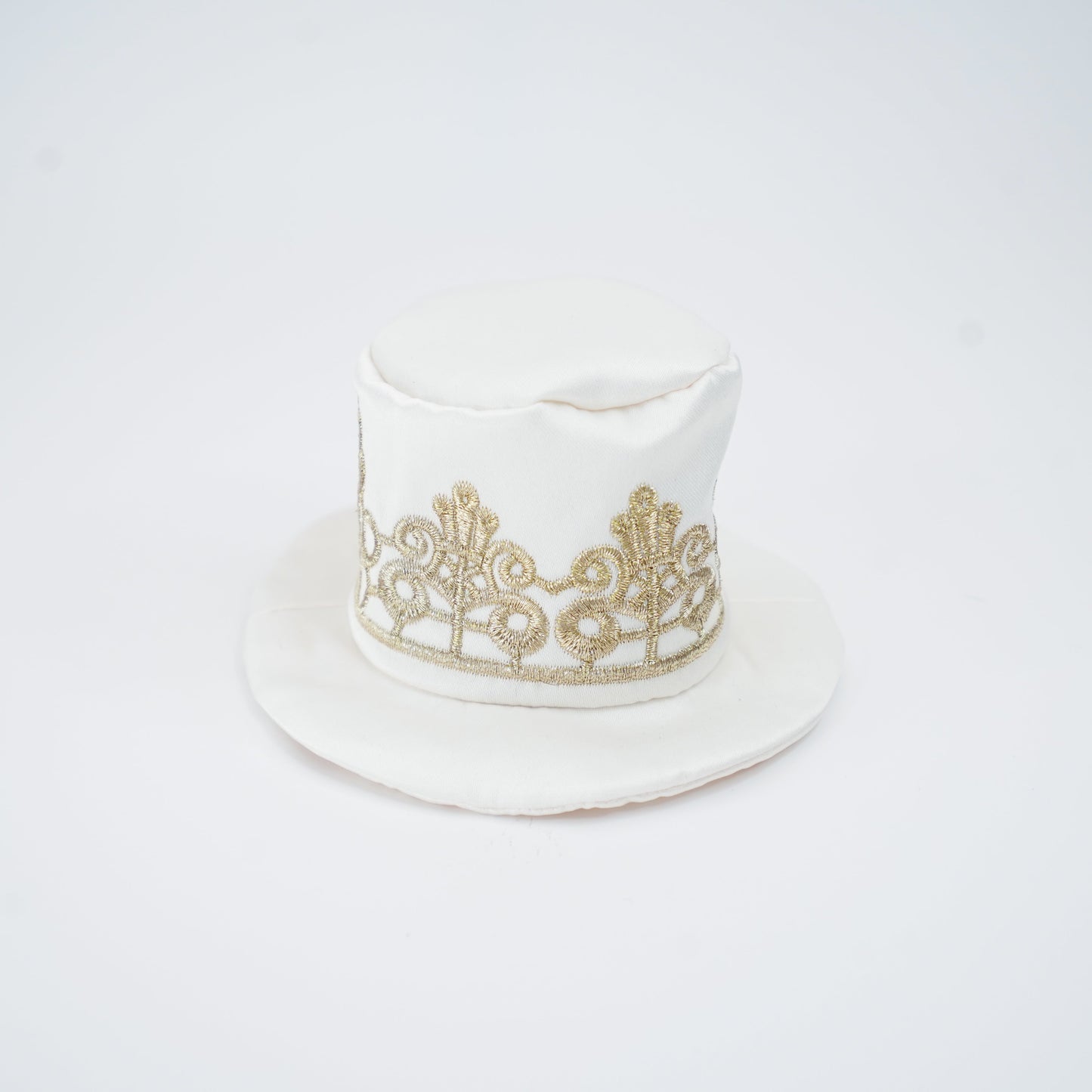 MOMOJI Sovereign (3-Bridal Alabaster Silk) | Pet Hat